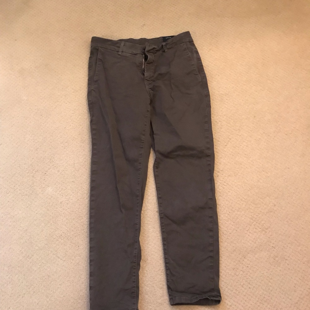Vince size 27
